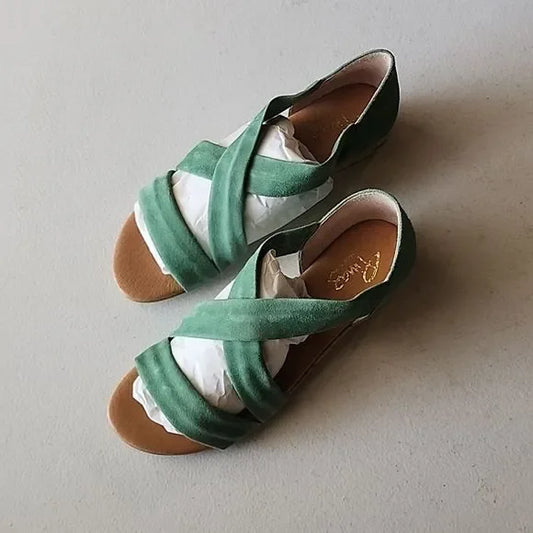 Pinaz Open Toed Sea Foam Green Suede Women's Shoe Size 7